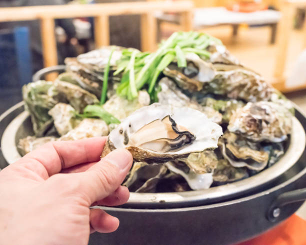 A food establishment that serves raw oysters should have what?